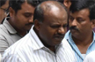 Govt awarding projects to non-K’taka contractors for huge cuts, says HDK